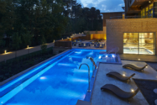 Centre Parcs Woburn outdoor pool