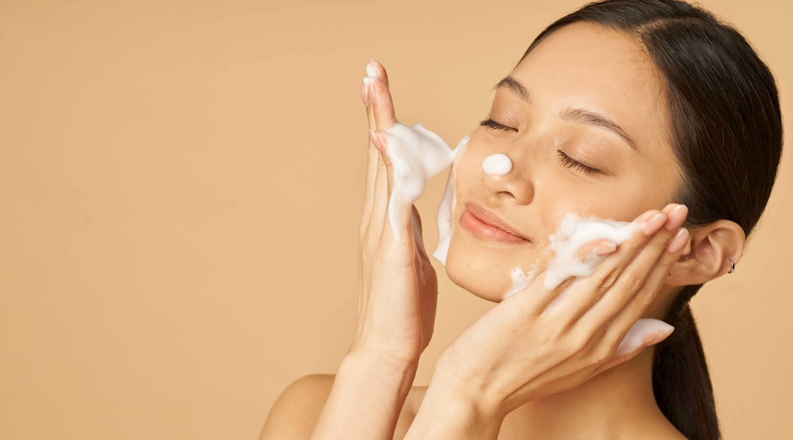 63% of women are damaging their skin by using unsuitable beauty products