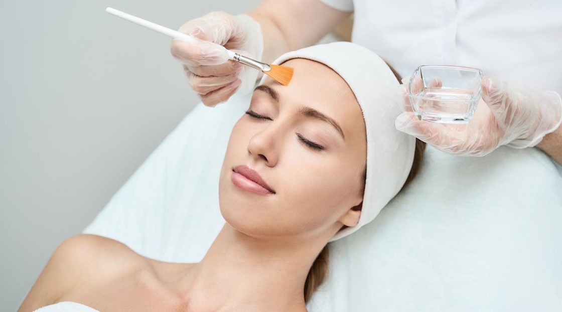 What To Expect Before And After Chemical Peel Treatment