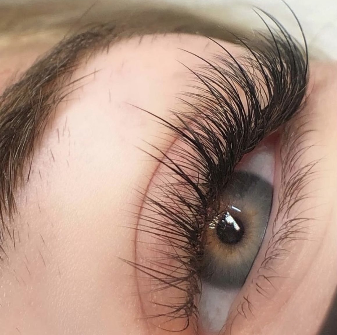 The 'Manga Lashes' Trend Is Taking Over TikTok — See Photos